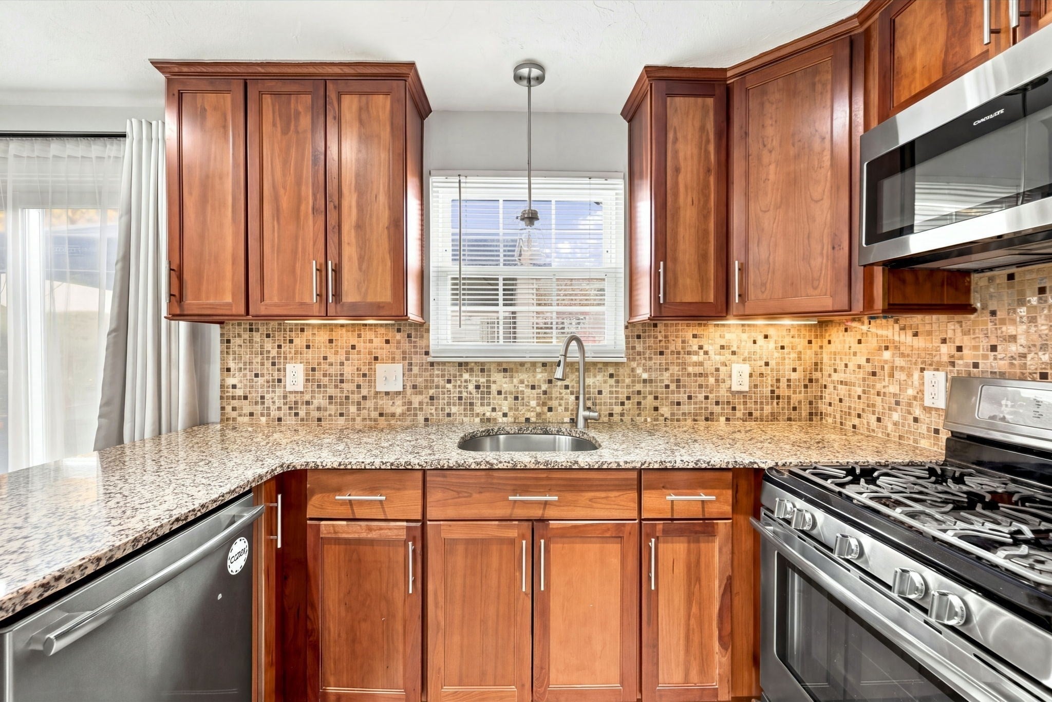 945 Riverside Dr #4C, Methuen, MA Photo #9