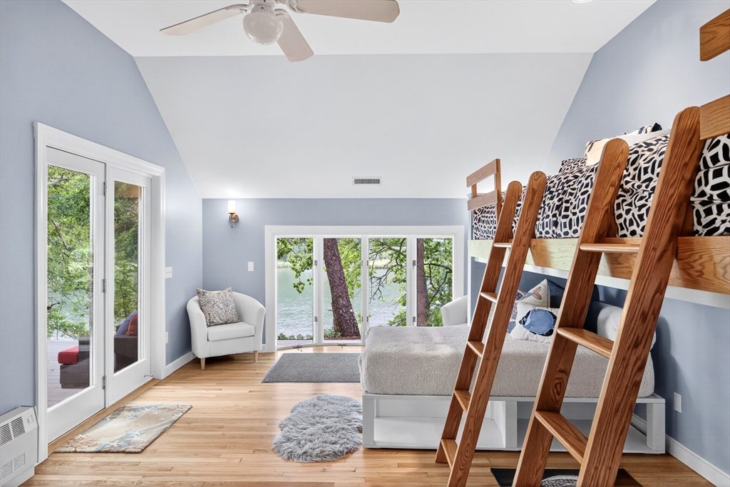 Orleans, Massachusetts 02653, United States, 4 Bedrooms Bedrooms, ,3 BathroomsBathrooms,Residential,Active,173220