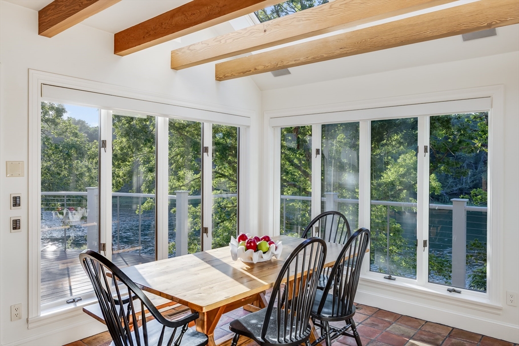 Orleans, Massachusetts 02653, United States, 4 Bedrooms Bedrooms, ,3 BathroomsBathrooms,Residential,Active,173220