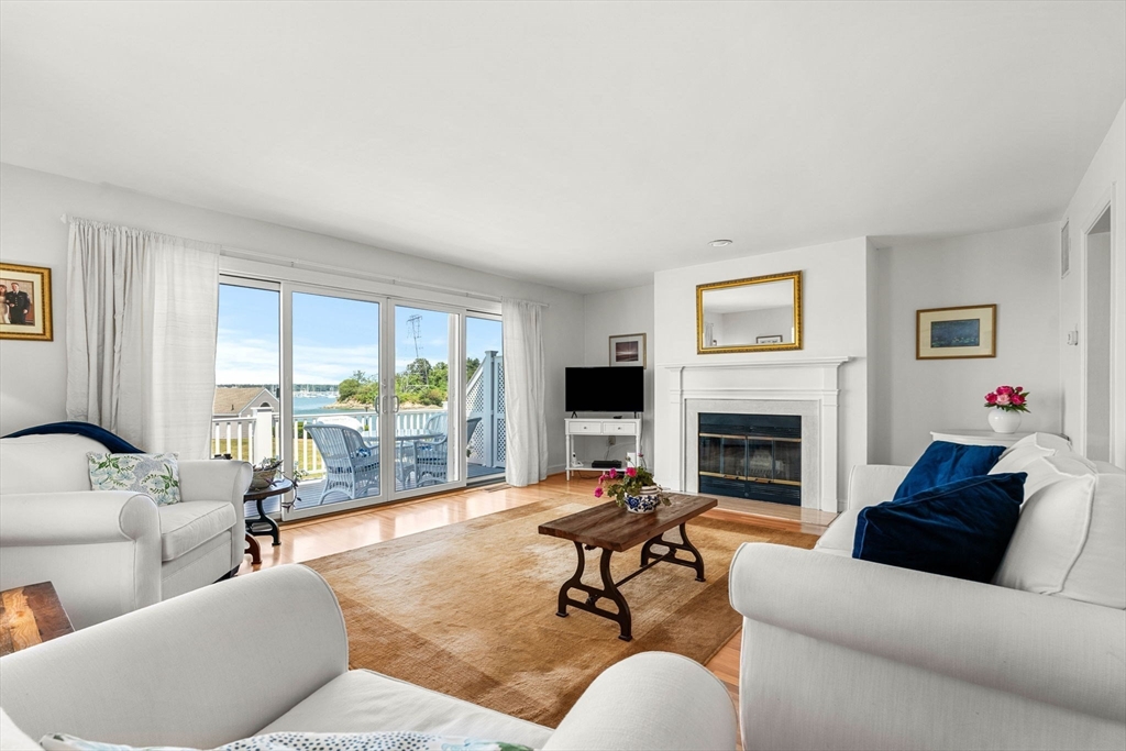 30 Settlers Way 30
