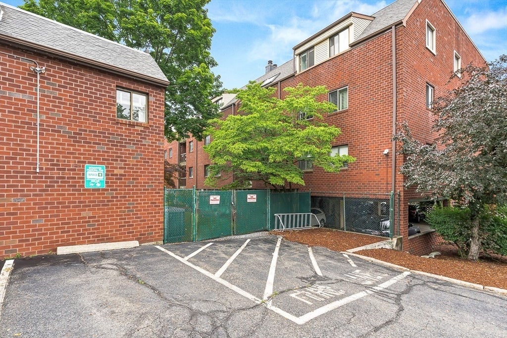 666 Main Street #315, Winchester, MA, 666 Main Street #315, Winchester, MA Photo #37