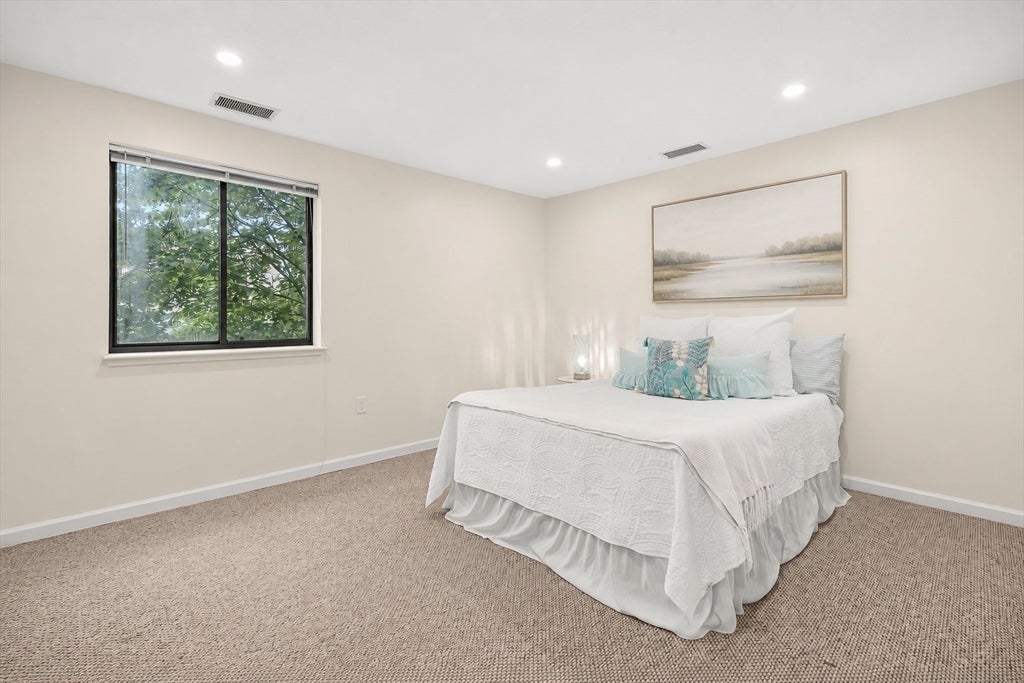 666 Main Street #315, Winchester, MA, 666 Main Street #315, Winchester, MA Photo #18