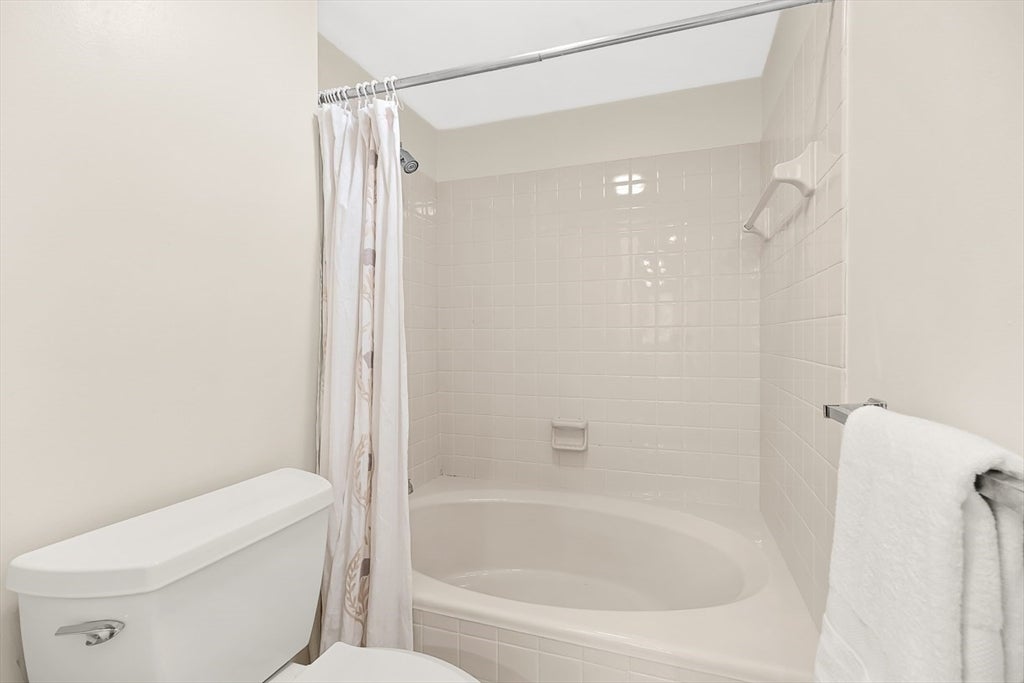 666 Main Street #315, Winchester, MA, 666 Main Street #315, Winchester, MA Photo #27