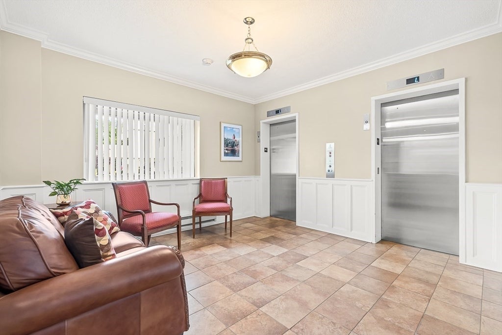 666 Main Street #315, Winchester, MA, 666 Main Street #315, Winchester, MA Photo #32
