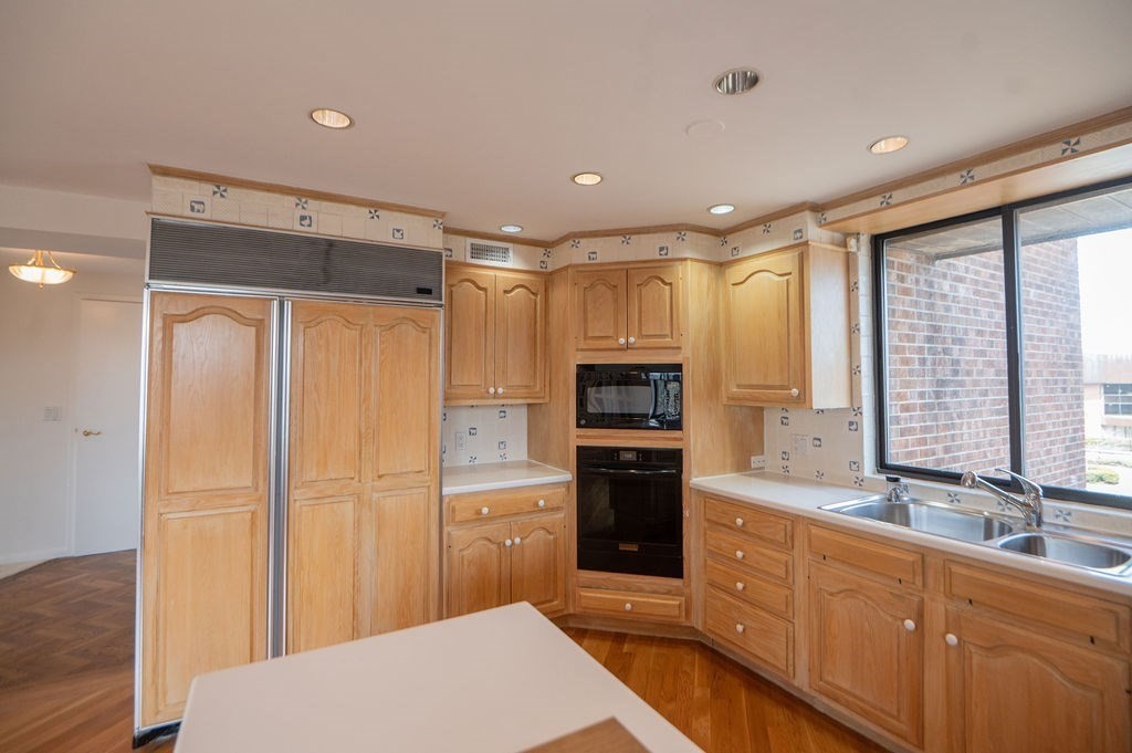 406 Paradise Rd 3F