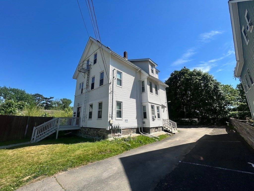 35 Newcomb Pl 1