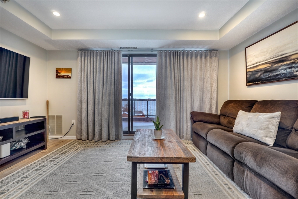 3 Seal Harbor Rd #434, Winthrop, MA Photo #19