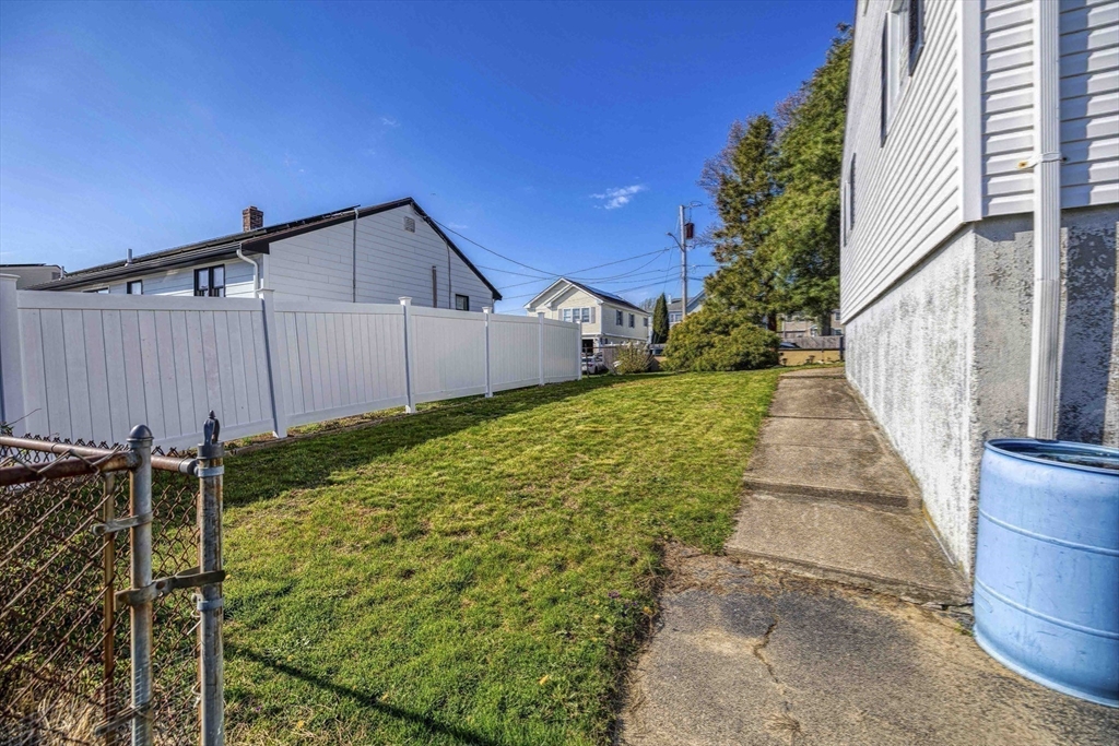 321 Embert St, Fall River, MA, 321 Embert St, Fall River, MA Photo #24