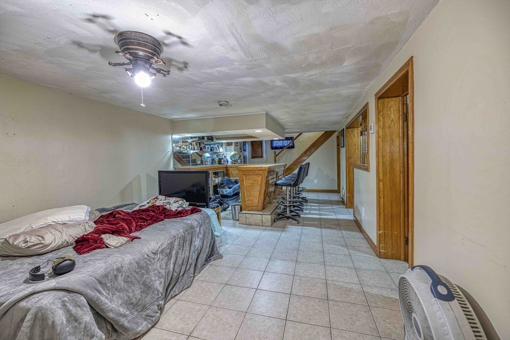 321 Embert St, Fall River, MA, 321 Embert St, Fall River, MA Photo #16