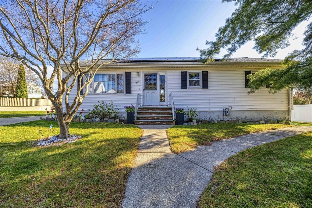 321 Embert St, Fall River, MA, 321 Embert St, Fall River, MA Photo #25