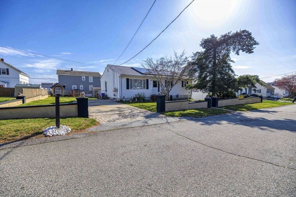321 Embert St, Fall River, MA, 321 Embert St, Fall River, MA Photo #31