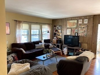 36 Beaconsfield Rd 2