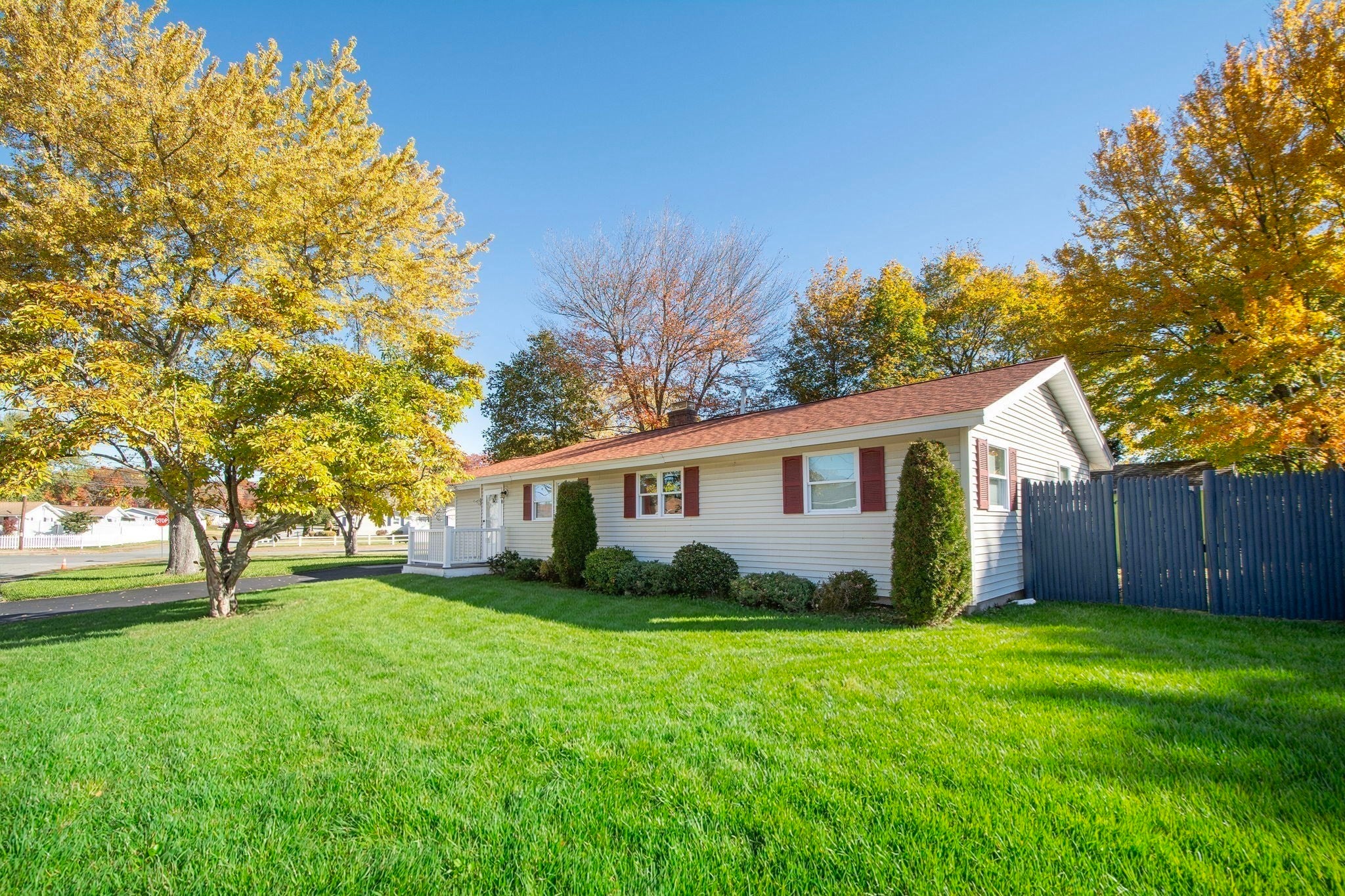 8 Norma Rd, Holbrook, MA, 8 Norma Rd, Holbrook, MA Photo #31