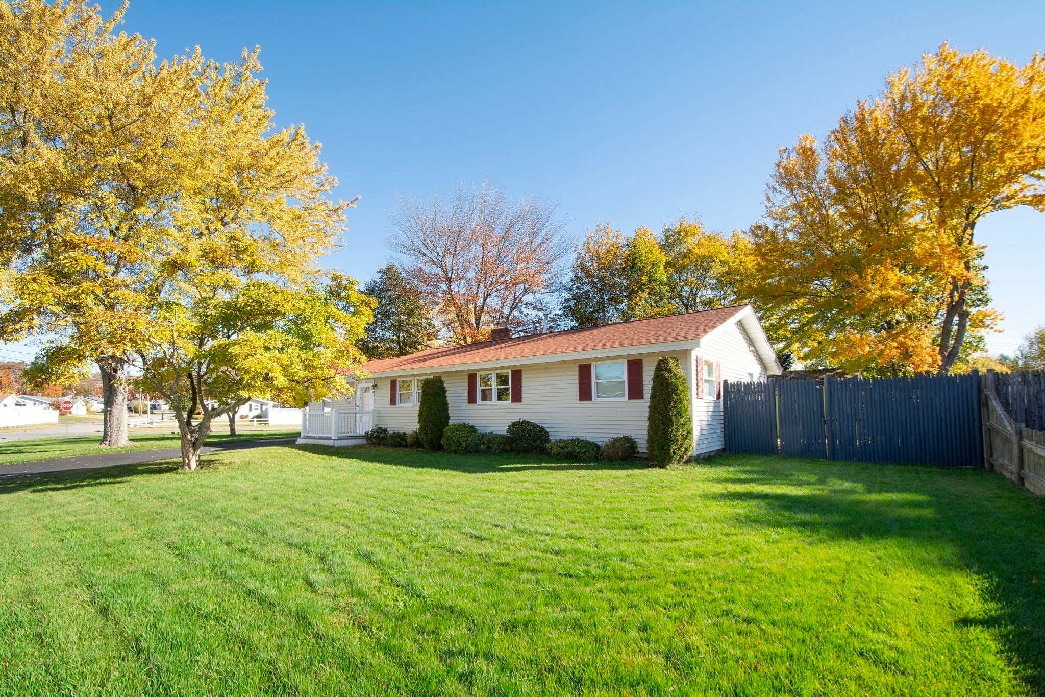 8 Norma Rd, Holbrook, MA, 8 Norma Rd, Holbrook, MA Photo #3