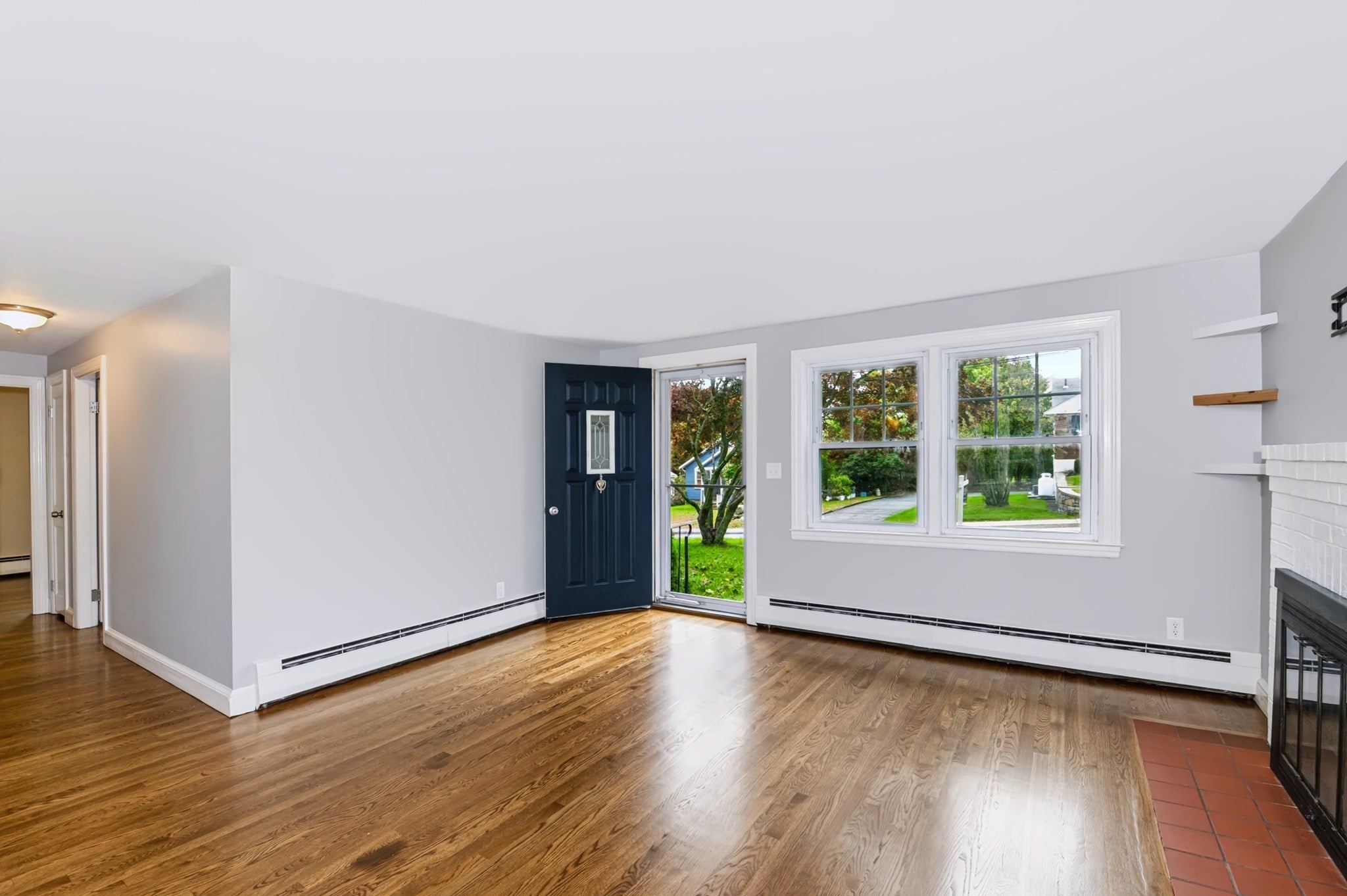 35 Fountain St, Milford, MA, 35 Fountain St, Milford, MA Photo #5