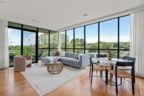 3531 Washington  Street 411 Boston MA 02130