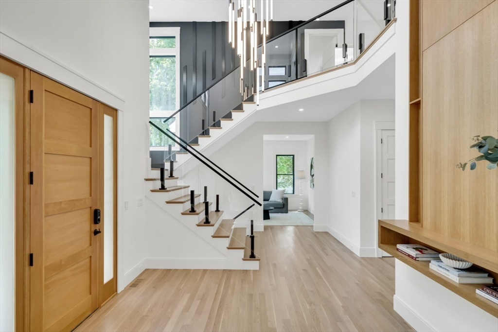 10 Fairlawn Lane