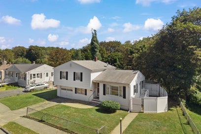 135 Cherry Street Gloucester MA 01930