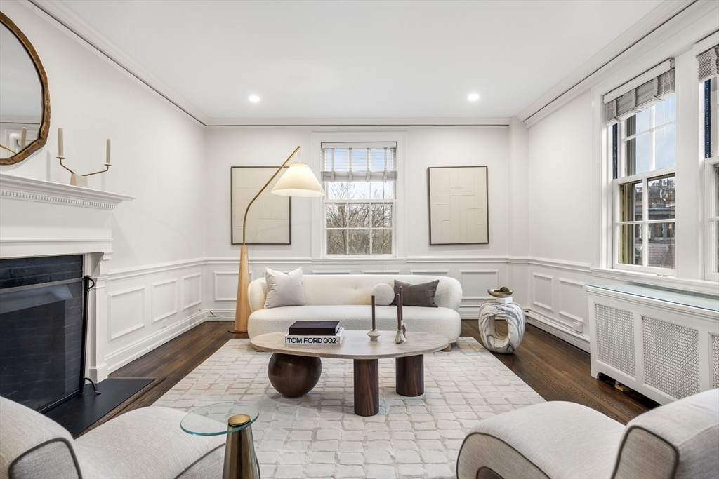 65 Commonwealth Ave 6B