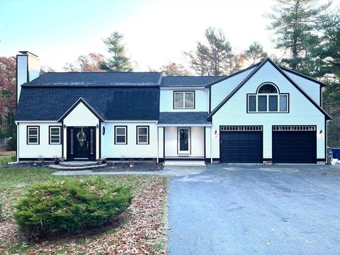 6 Susan Circle Carver MA 02330