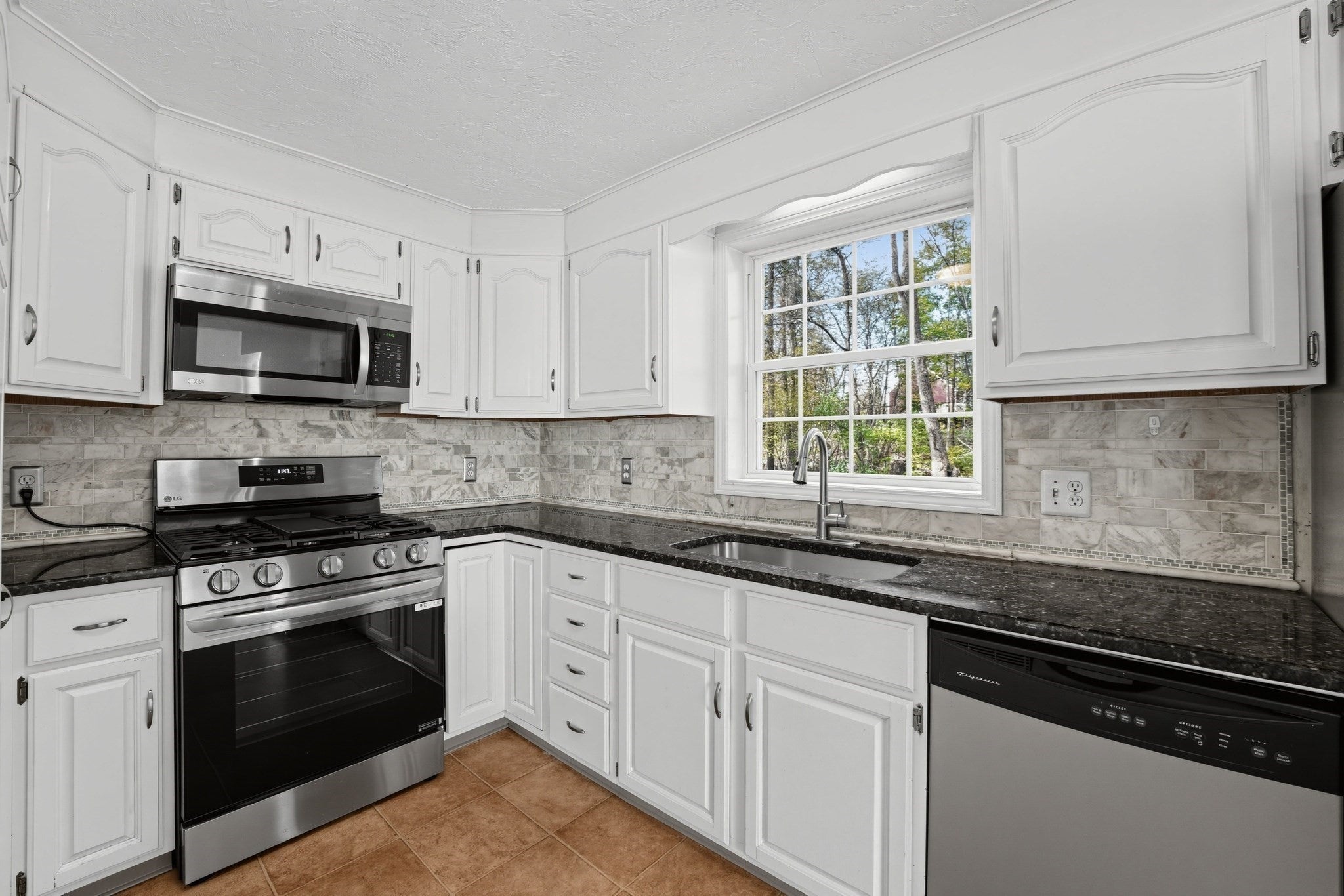 61 Barbara Jean St