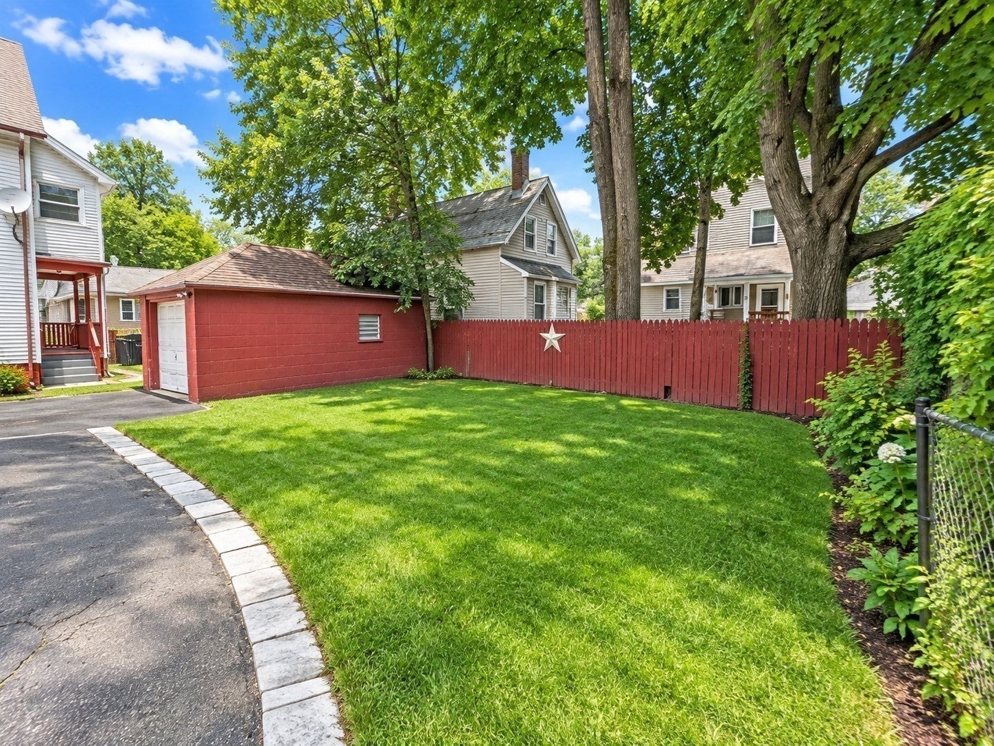 65 Rochelle St, Springfield, MA, 65 Rochelle St, Springfield, MA Photo #7