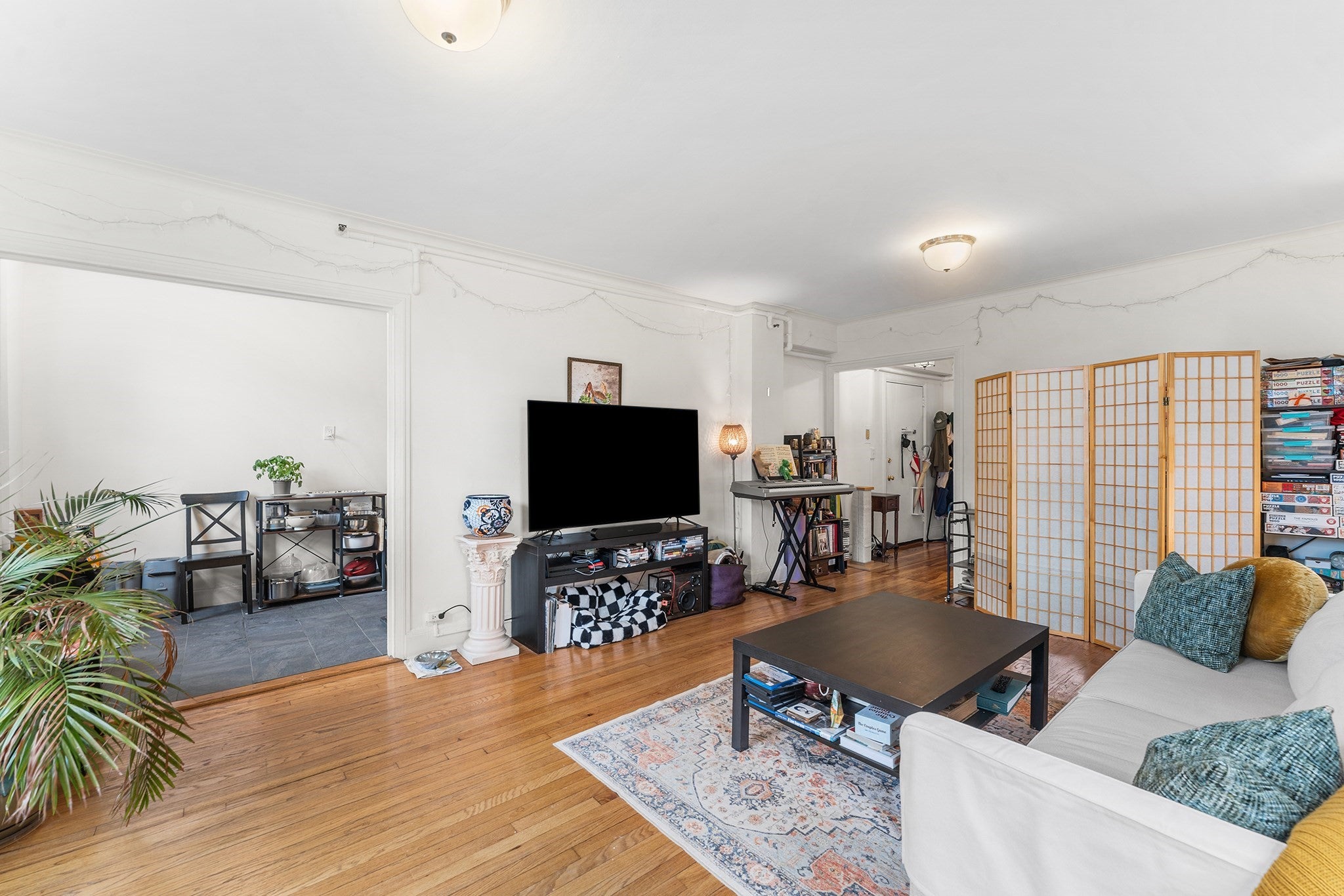 1454 Beacon St 241
