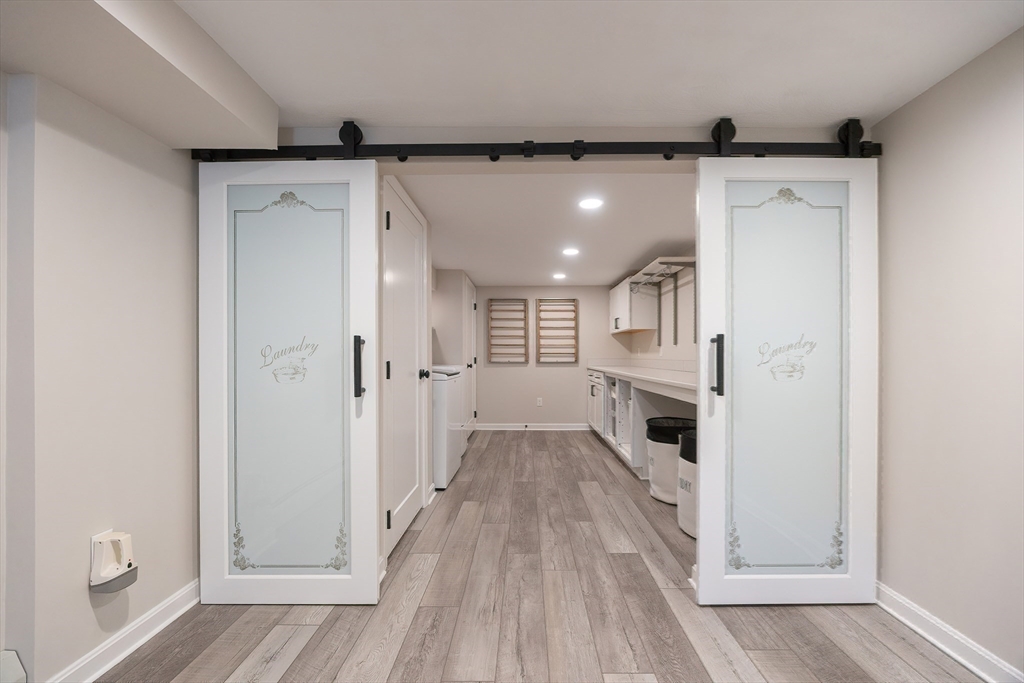 North Attleboro, Massachusetts 02760, United States, 4 Bedrooms Bedrooms, ,2 BathroomsBathrooms,Residential,Active,139270