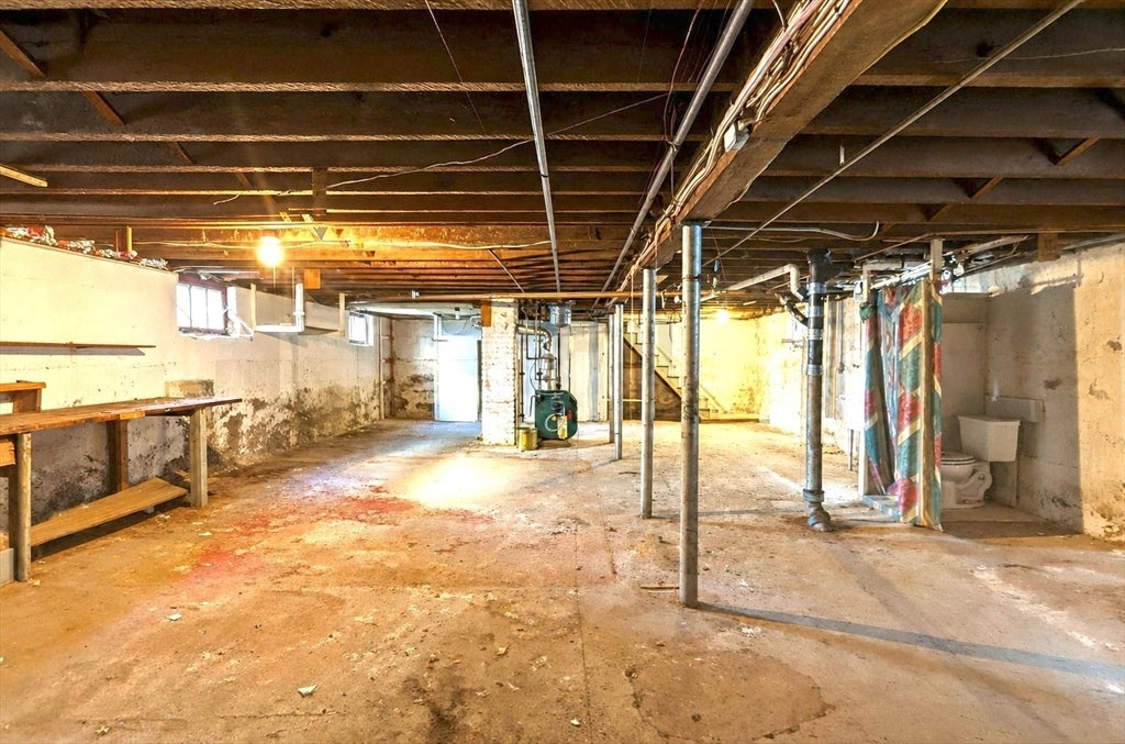 87 Edwin St, Quincy, MA Photo #25