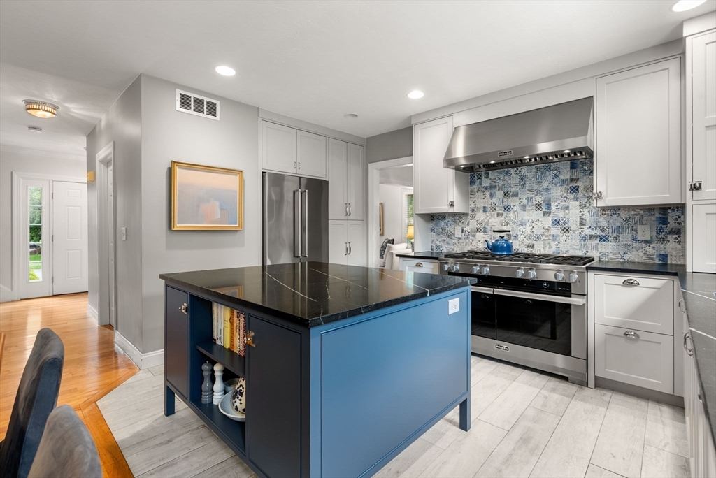 5 Upham Way 5