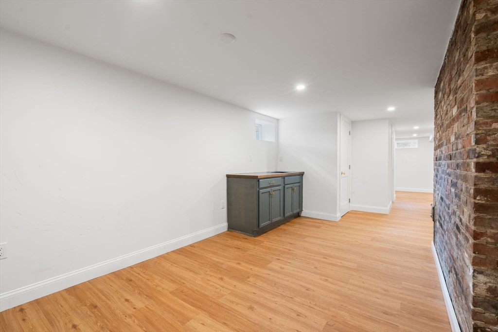 0-8 Everett St, Wakefield, MA, 0-8 Everett St, Wakefield, MA Photo #15