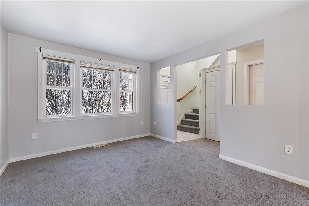 2101 Halcyon Dr 2101