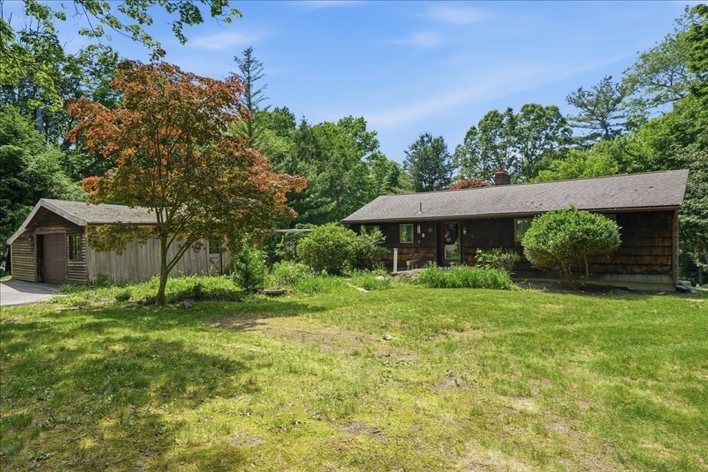 47 Old Oaken Bucket Rd