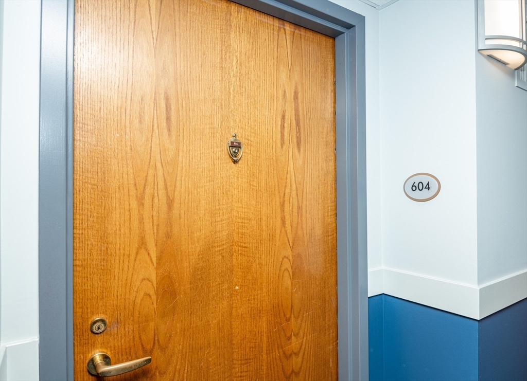 60 Rantoul Street 604N