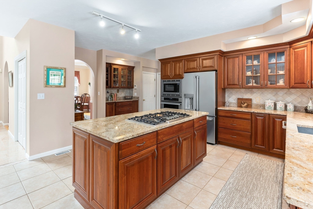 20 Sweet Meadow Drive