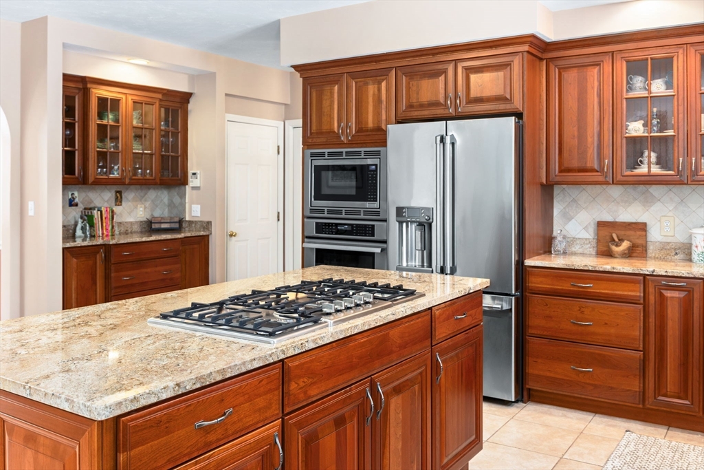 20 Sweet Meadow Drive