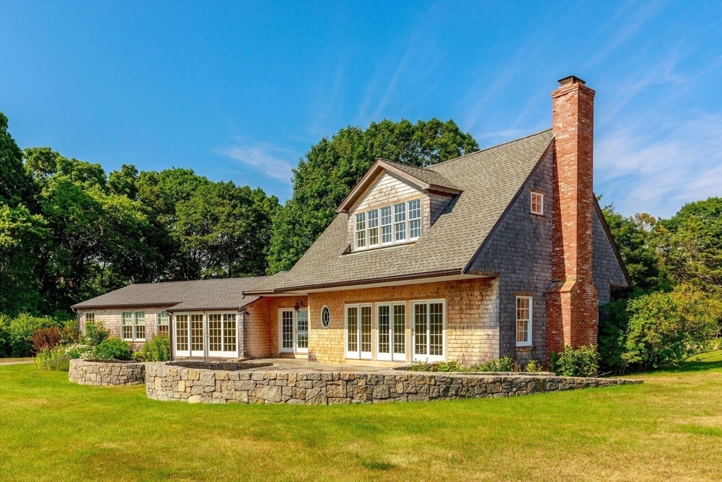 100 Eastern Point Blvd