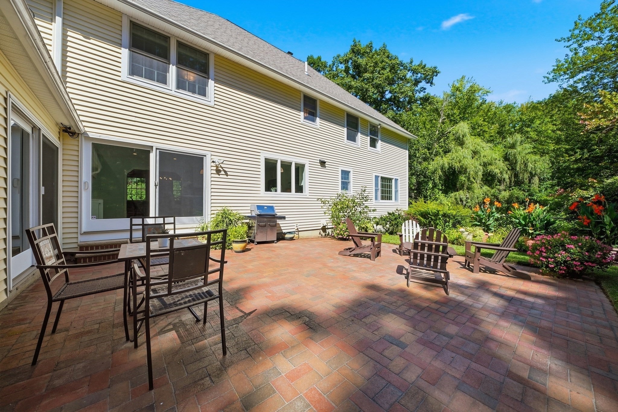 11 Olde Village Road, Salem, NH Photo #31