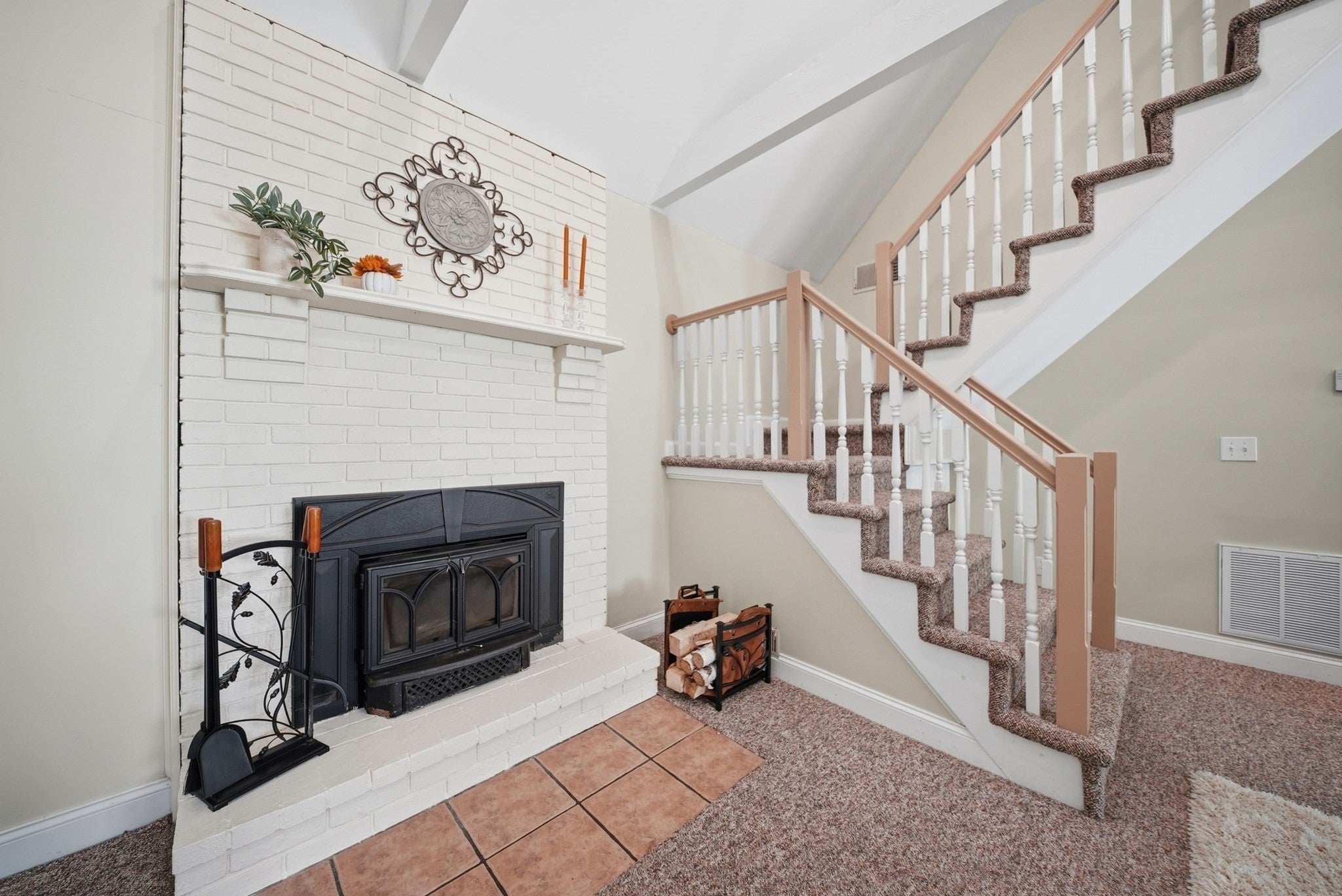 11 Olde Village Road, Salem, NH Photo #13