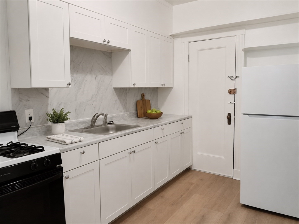 15 Colliston Rd #6, Boston, MA Photo #9