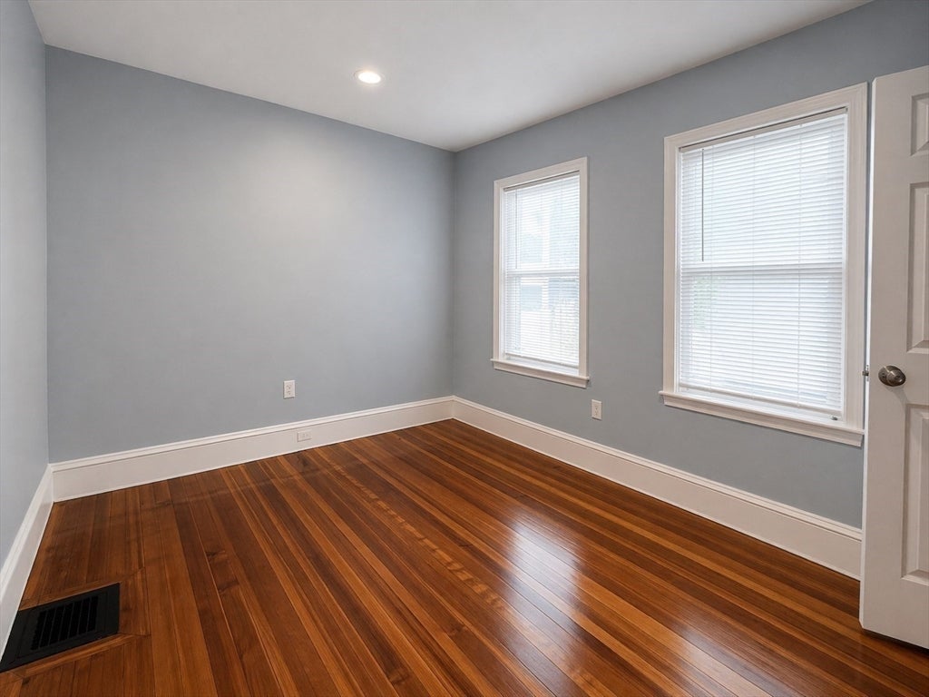 9 Nightingale St #2, Boston, MA, 9 Nightingale St #2, Boston, MA Photo #9