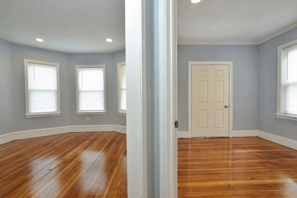 9 Nightingale St #2, Boston, MA, 9 Nightingale St #2, Boston, MA Photo #6