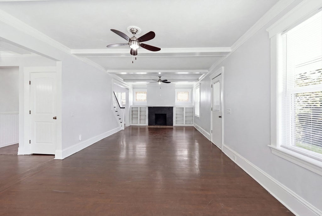 14 Saint Elmo Rd, Worcester, MA, 14 Saint Elmo Rd, Worcester, MA Photo #3