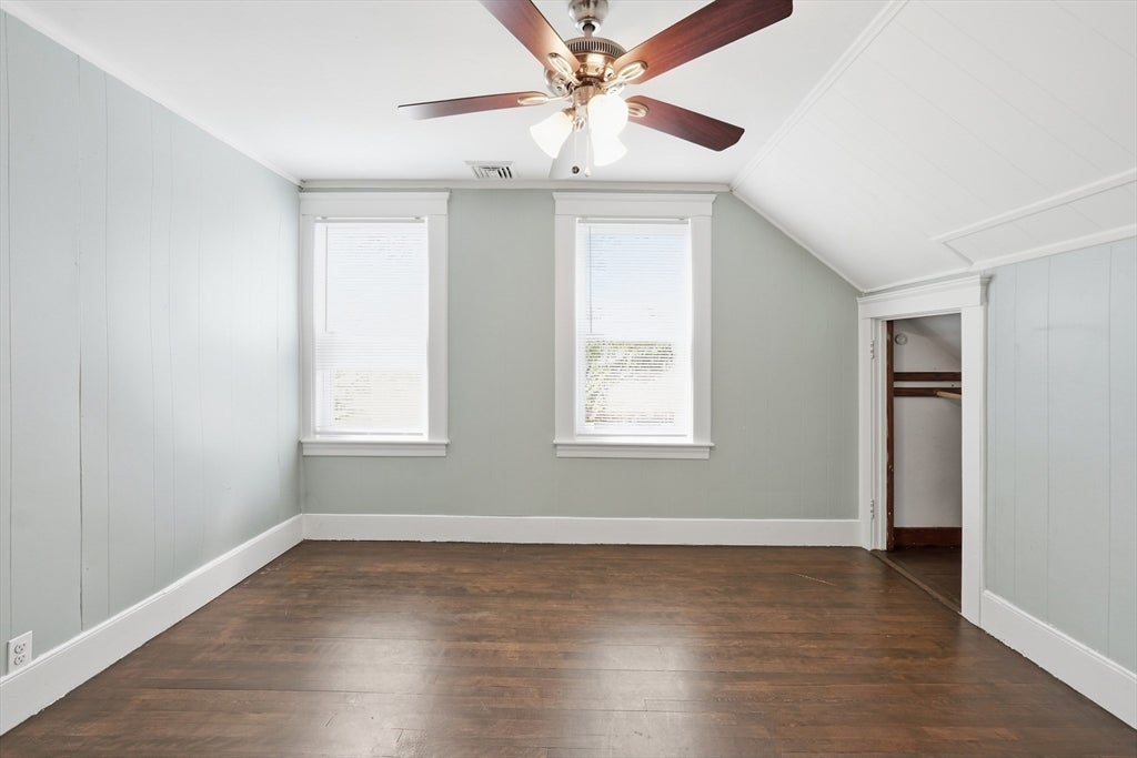 14 Saint Elmo Rd, Worcester, MA, 14 Saint Elmo Rd, Worcester, MA Photo #20