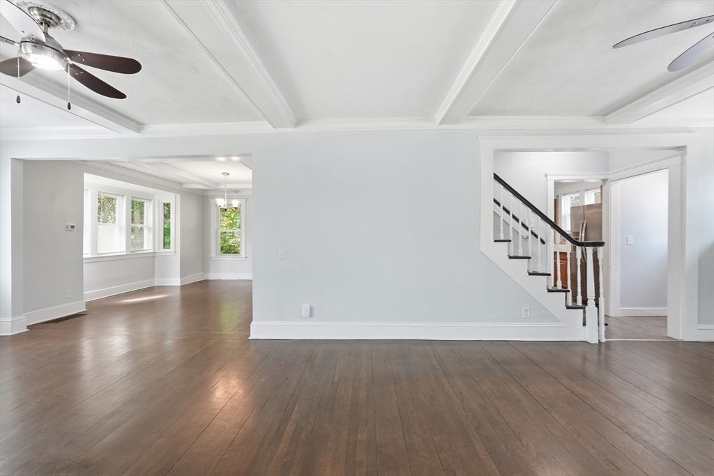 14 Saint Elmo Rd, Worcester, MA, 14 Saint Elmo Rd, Worcester, MA Photo #2