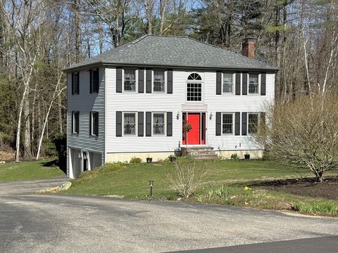 66 Andreski Drive Fremont NH 03044