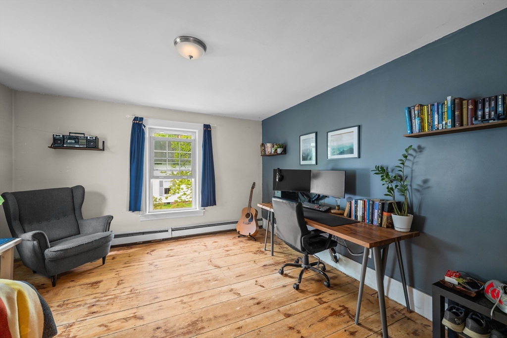 10 Maple ST, Sturbridge, MA Photo #27