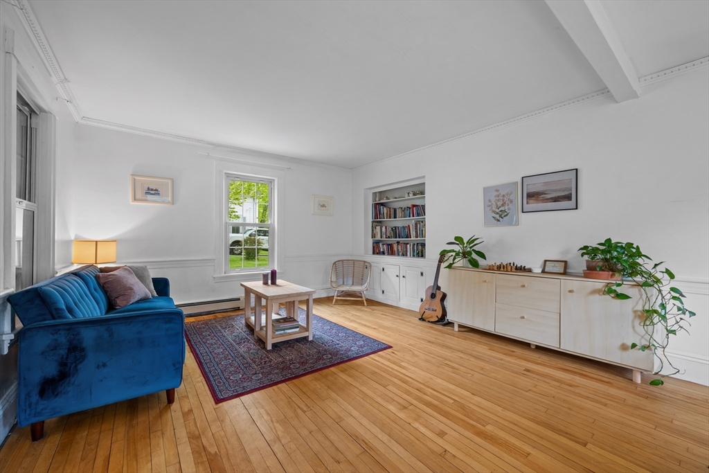 10 Maple ST, Sturbridge, MA Photo #9