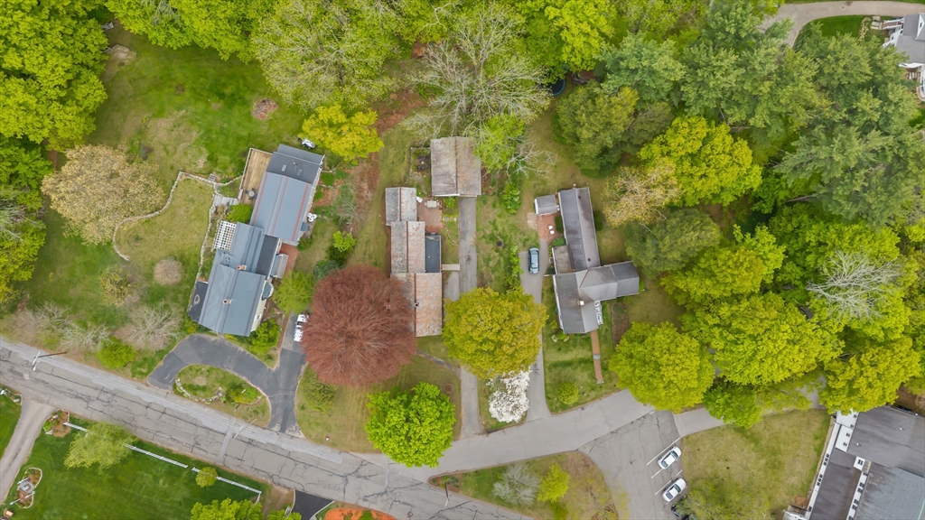 10 Maple ST, Sturbridge, MA Photo #38