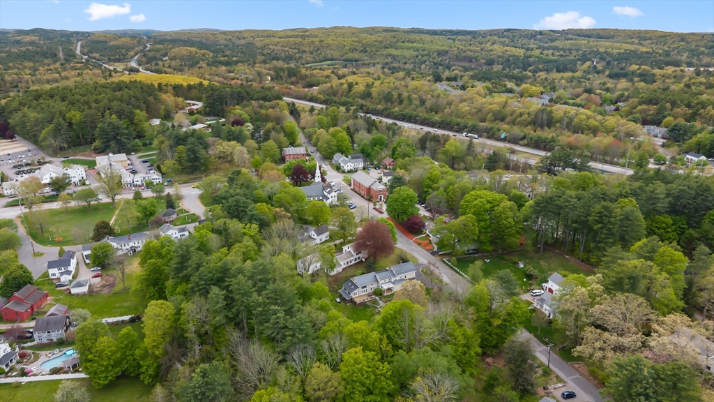 10 Maple ST, Sturbridge, MA Photo #40